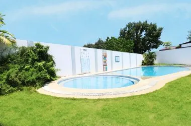 Hero slideshow banner 3 / Gallery image 2 / Outdoor Swimming Pool amenity image