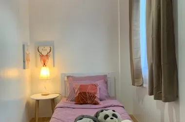 Photos product image (demo house) — bedroom